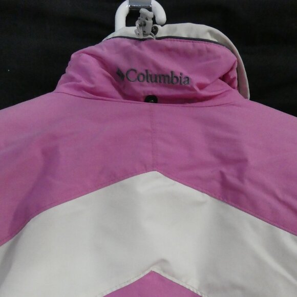 COLUMBIA SPORTSWEAR | women's medium | Vibrant Pink Winter Jacket | White Detail - Picture 11 of 16